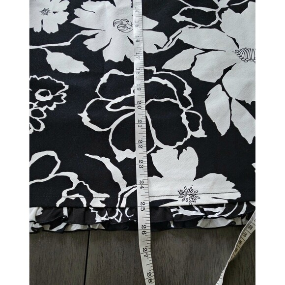 Talbots Black White Floral Cotton A Line Skirt Size 4 PETITE Lined - Picture 5 of 9